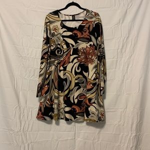 Fall patterned long-sleeve dress with pockets